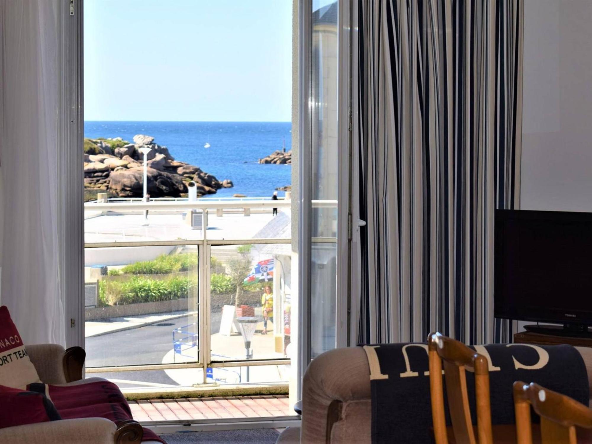 Appartement Spacieux Avec Wifi Et Parking A Tregastel, Proche Plage - Fr-1-368-18 Exteriér fotografie